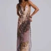 Alameda metallic chiffon maxi-jurk met cowl en open rug