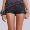 Ardor gecoate mini-denimshort in zwart