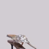 Azaela metallic sandalen met knopen en hak