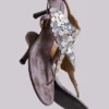 Azaela metallic sandalen met knopen en hak