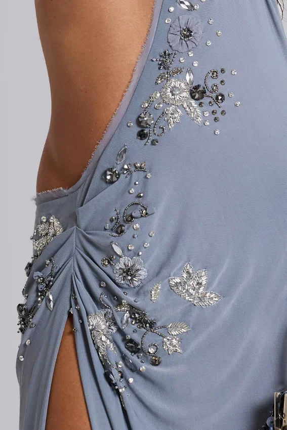 Brisa asymmetrische, met de hand geregen maxi-jurk
