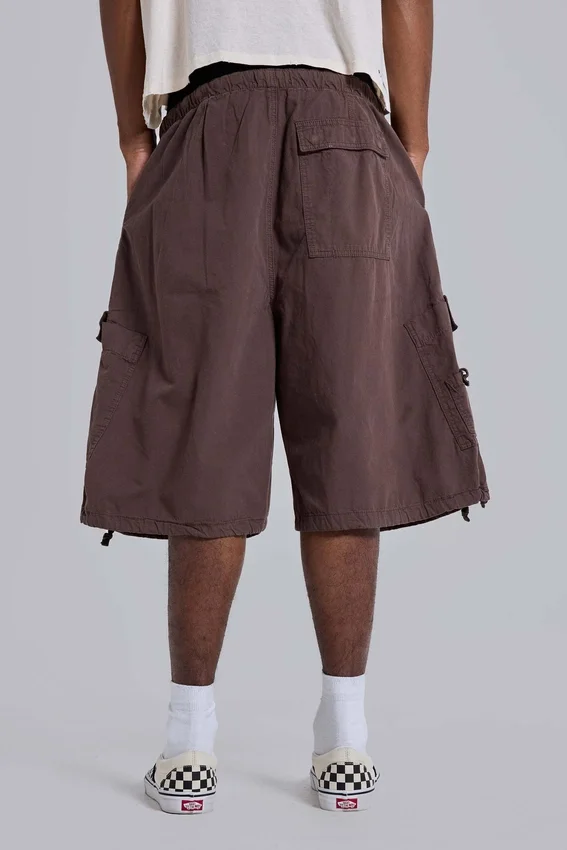 Bruine parachute Cargo baggy shorts