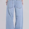 Colossus Jeans met spijkers in lichtblauwe wassing