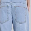 Colossus Jeans met spijkers in lichtblauwe wassing