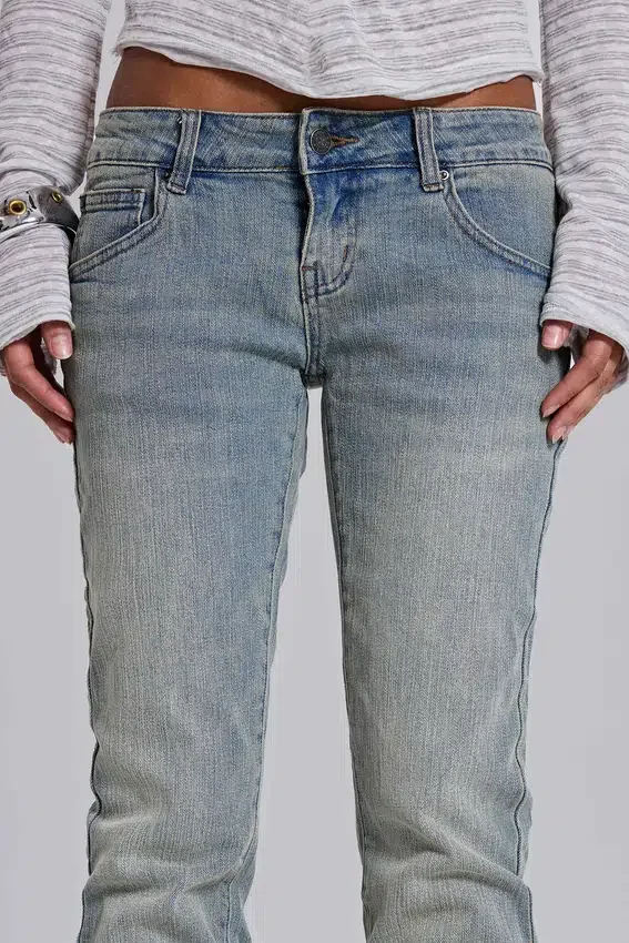 Cooper bootcut-Jeans in lichtblauw