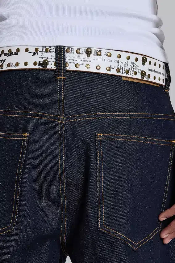 Divinity witte riem met studs