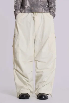 Ecru Parachute Cargo-broek