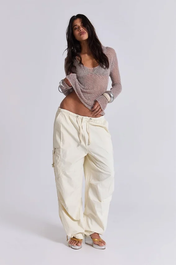 Ecru Parachute Cargo-broek