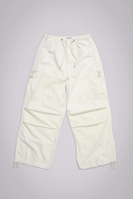 Ecru Parachute Cargo-broek