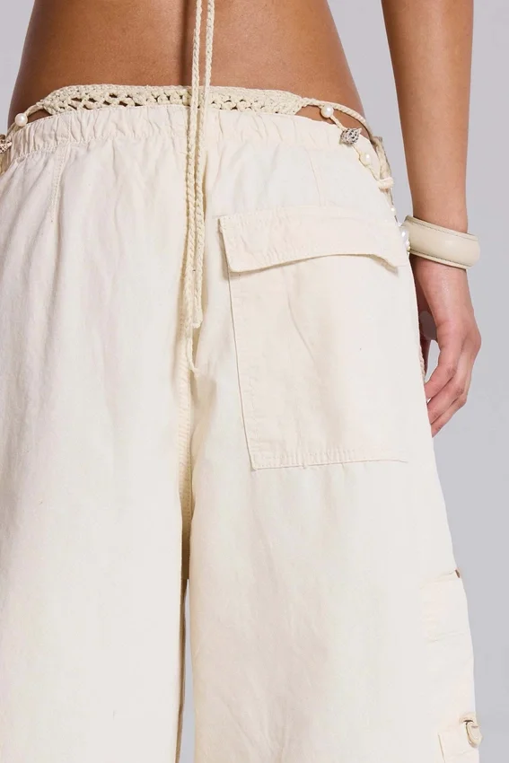 Ecru Parachute Cargo-broek