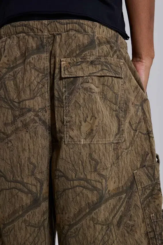 Forest Camo-Parachute-shorts