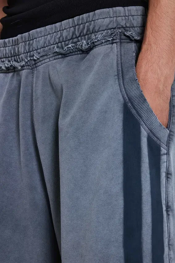 Gewassen grijze Sporty Stripe Monster Joggershort