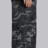 Gewassen zwarte cargo-broek met Trooper-camouflagepatroon