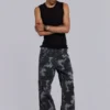 Gewassen zwarte cargo-broek met Trooper-camouflagepatroon