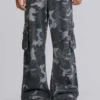 Gewassen zwarte cargo-broek met Trooper-camouflagepatroon