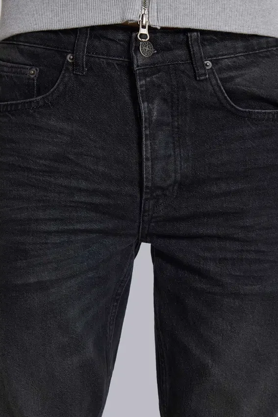 Gewassen zwarte 'Drain'-Jeans