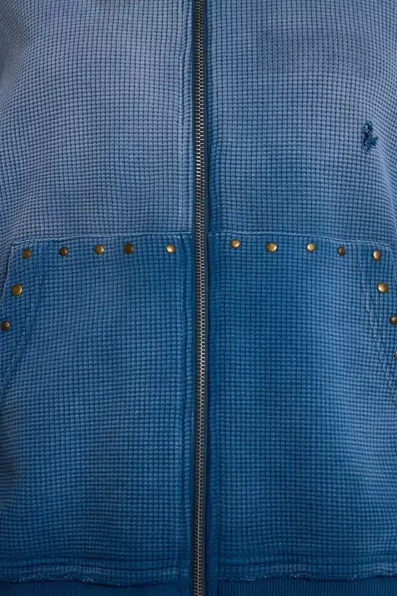 Hoodie met studs in sunfade-wafelstof