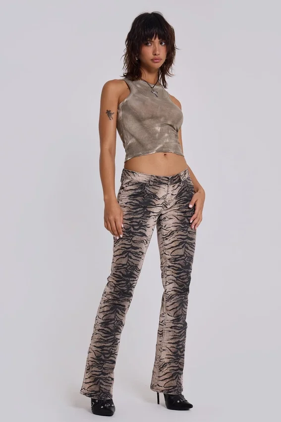 Leona bootcut-Jeans in Cooper met tijgerprint