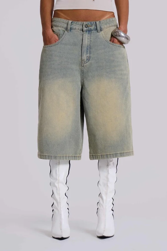 Lichtgewassen jumbo-jeansshorts
