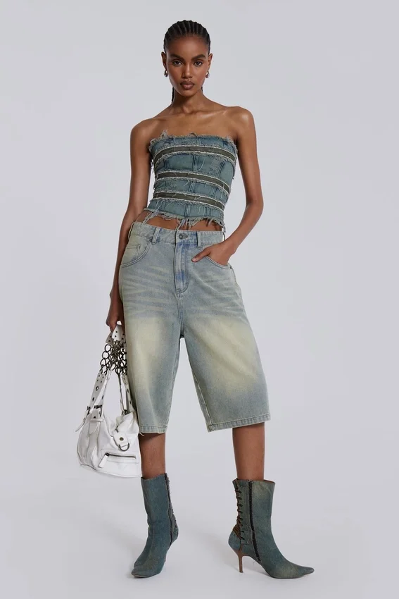 Lichtgewassen jumbo-jeansshorts