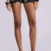 Lola mini-short met stippen en omgeslagen tailleband