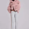Mara oversized jas van imitatiebont in roze