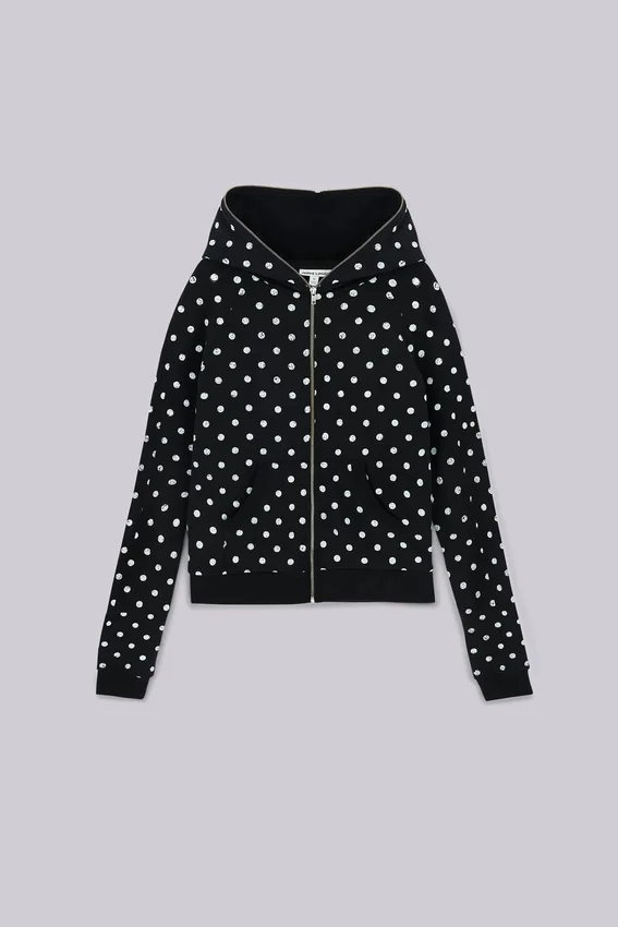 Mono zwarte hoodie met stippen