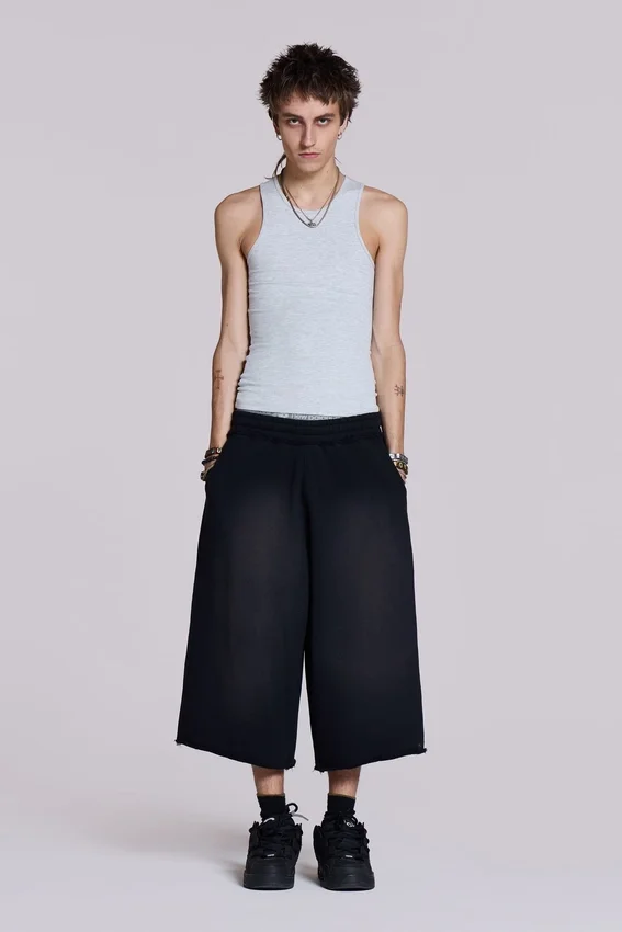 Monster 3/4-shorts in gewassen zwart