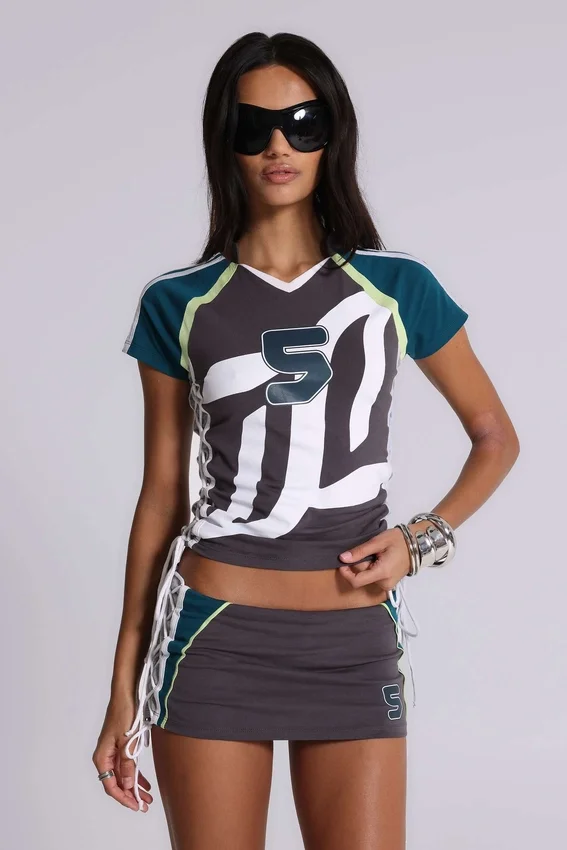 Nr. 5 voetbal-baby-T-shirt met vetersluiting