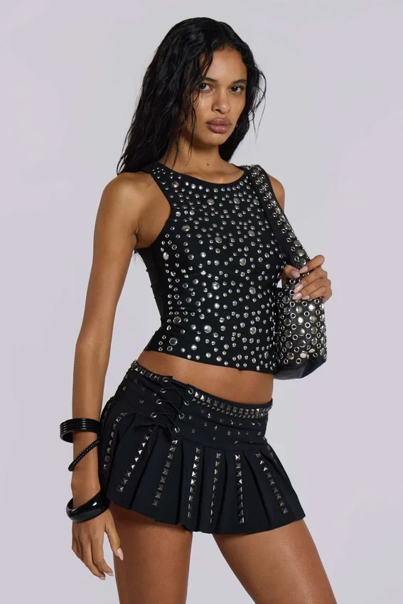 Onyx-plooirok met studs