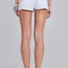 Oriel mini-cargoshorts met oogjes in wit