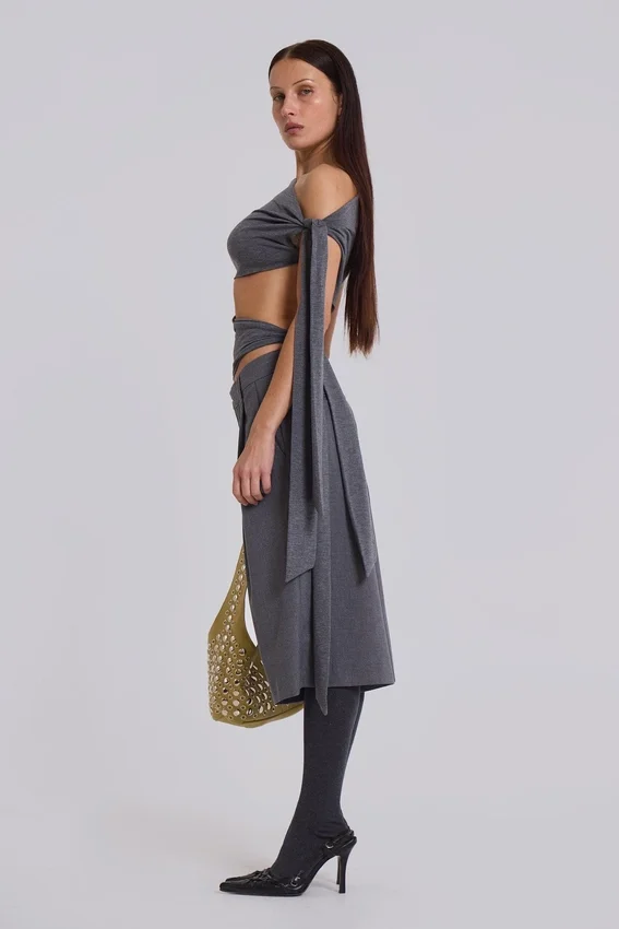 Osmium leren tas met studs in crème