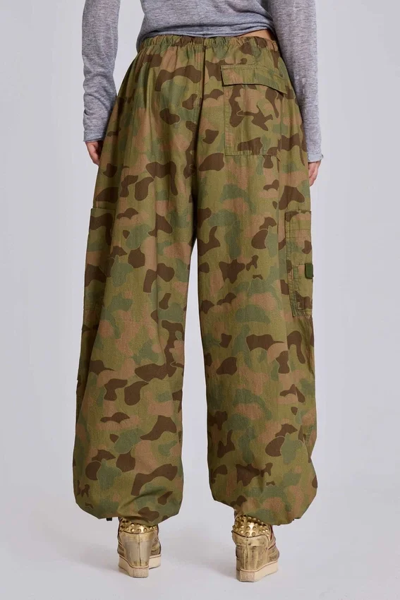 Parachute Pants in eendenkamouflage