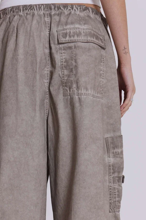 Parachute Pants met Stone Oil-was