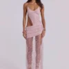 Prachtige asymmetrische maxi-jurk met handgeborduurde kralen in roze