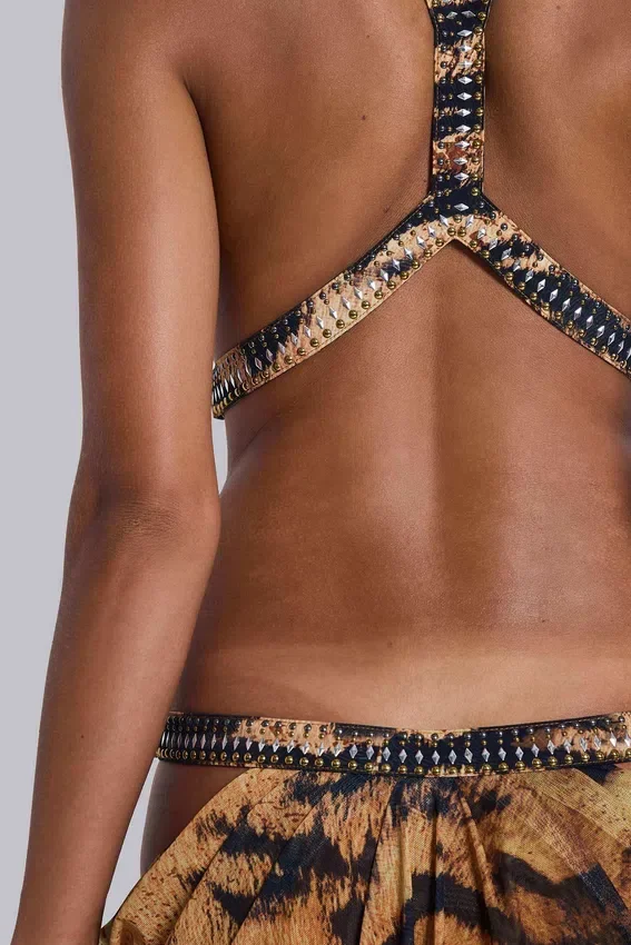 Saffra maxi-jurk met uitsnijdingen in tijgerprint