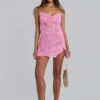 Shadea mini-jurk met kanten applicaties in roze