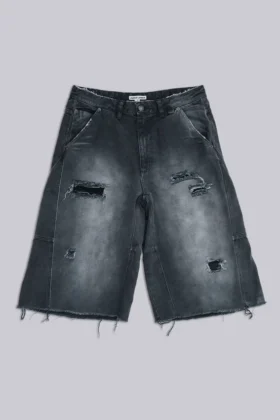 Skate-shorts in verweerde carpenterstijl