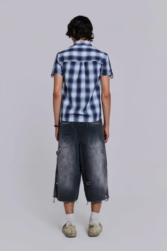 Skate-shorts in verweerde carpenterstijl