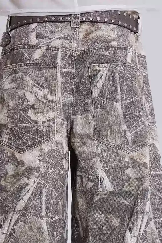 Woodland Camo Colossus baggy Jeans