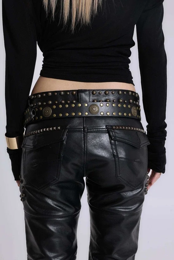 Zwarte Carbon Black Drift-broek met studs en bootcut