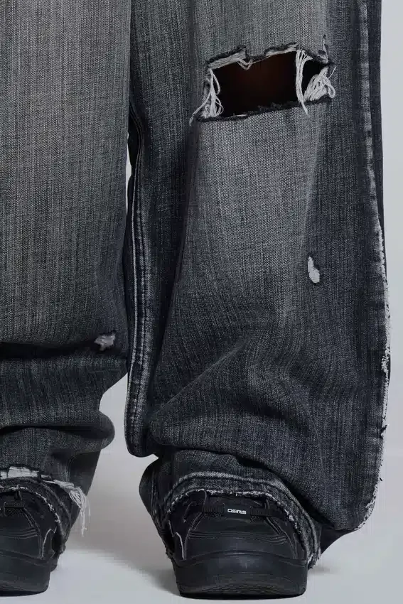 Zwarte, verweerde XL Colossus Jeans