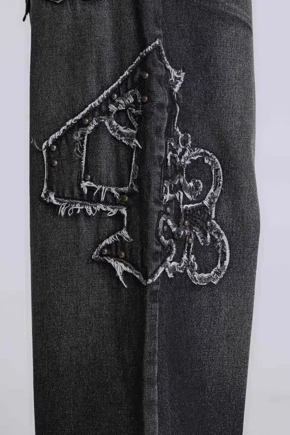 Zwarte XL Colossus Jeans met reliëfborduurwerk
